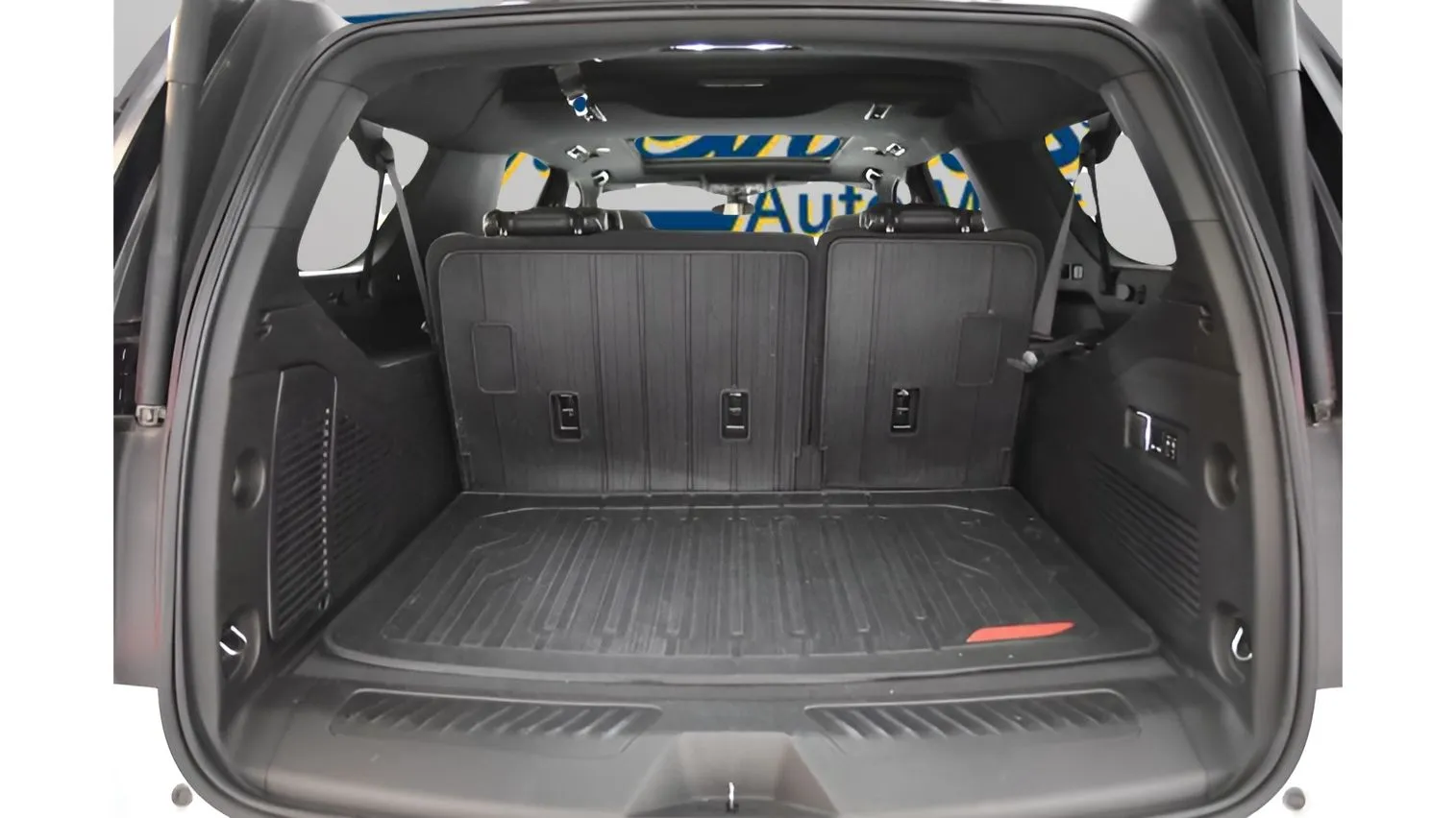 GMC Yukon XL photo 45