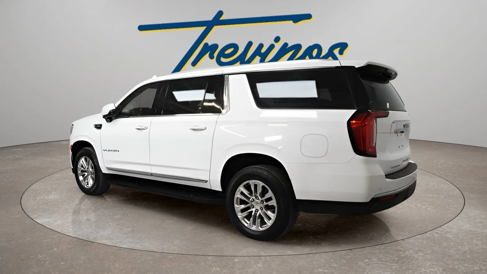 GMC Yukon XL photo 9