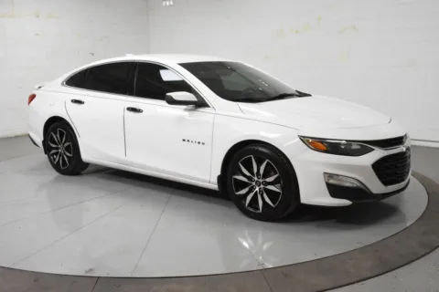 White 2020 Chevrolet Malibu RS for sale in McAllen, TX