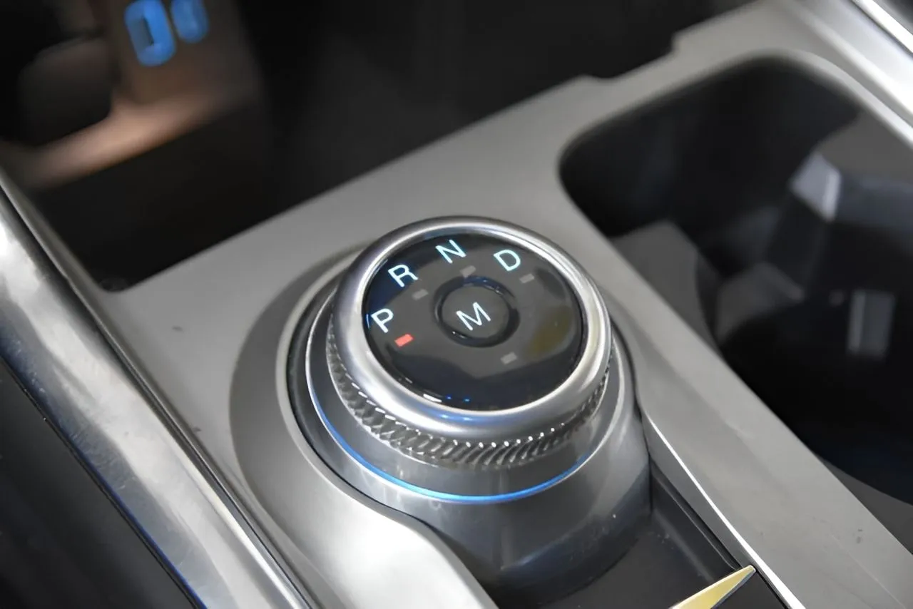Ford Explorer photo 31