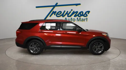 More photos of 2021 Ford Explorer XLT at Trevinos Auto Mart, TX
