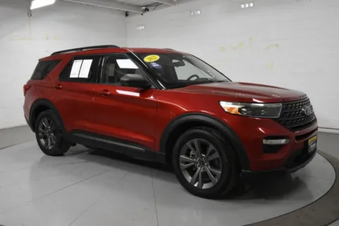 Red 2021 Ford Explorer XLT for sale in McAllen, TX