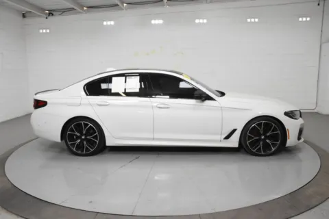 More photos of 2023 BMW 5 Series 530i at Trevinos Auto Mart, TX
