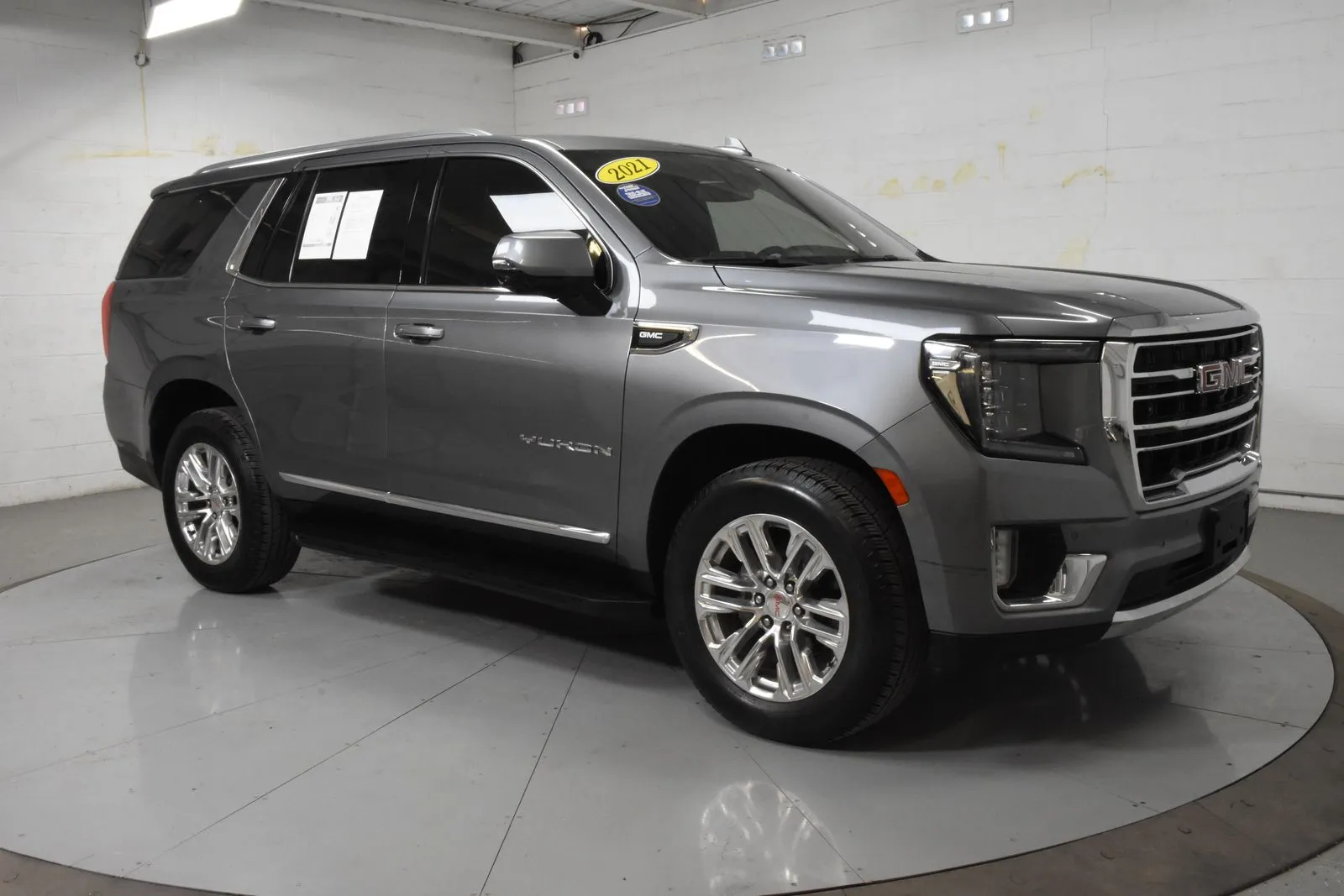 2021 GMC Yukon SLT