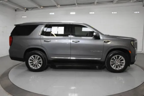 More photos of 2021 GMC Yukon SLT at Trevinos Auto Mart, TX