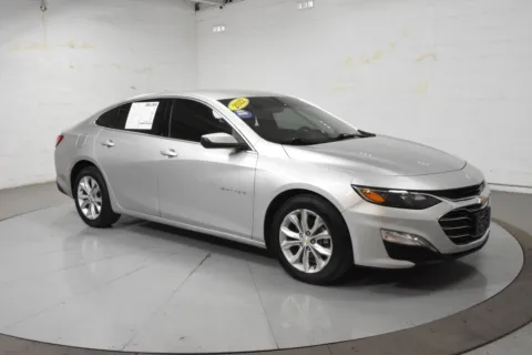 Silver 2022 Chevrolet Malibu LT for sale in McAllen, TX