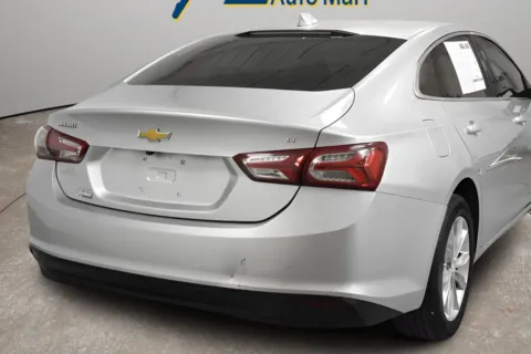 Another view of 2022 Chevrolet Malibu LT for sale in McAllen, TX at Trevinos Auto Mart