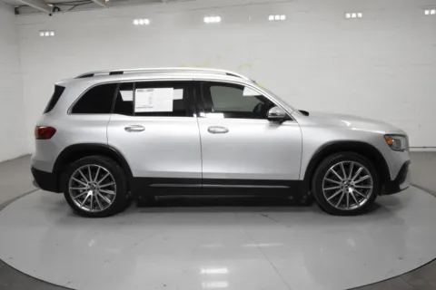 More photos of 2020 Mercedes-Benz GLB 250 at Trevinos Auto Mart, TX