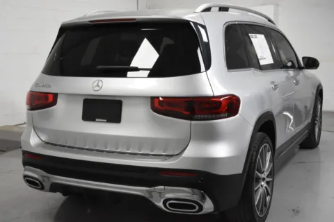 Another view of 2020 Mercedes-Benz GLB 250 for sale in McAllen, TX at Trevinos Auto Mart