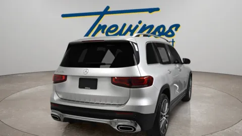 Another view of 2020 Mercedes-Benz GLB 250 for sale in McAllen, TX at Trevinos Auto Mart