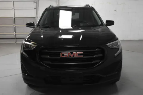 More photos of 2021 GMC Terrain SLE at Trevinos Auto Mart, TX