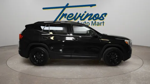 More photos of 2021 GMC Terrain SLE at Trevinos Auto Mart, TX