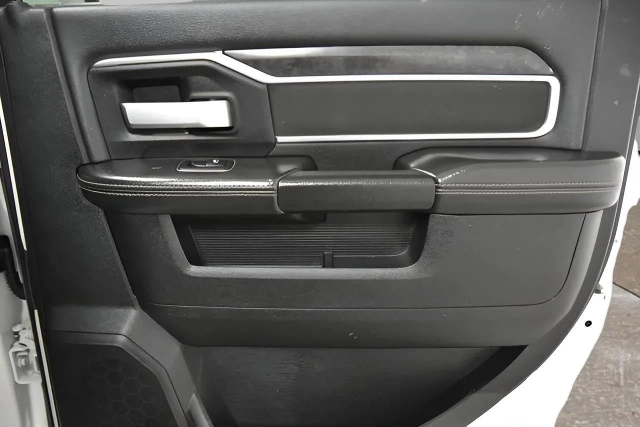 Ram 2500 photo 16