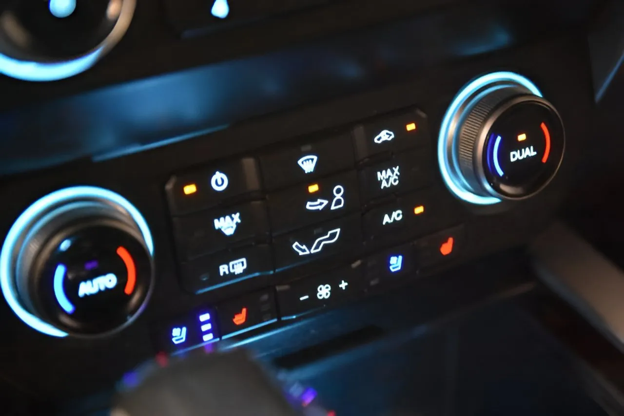 Ford F-150 photo 31