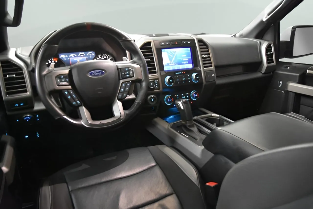 Ford F-150 photo 37