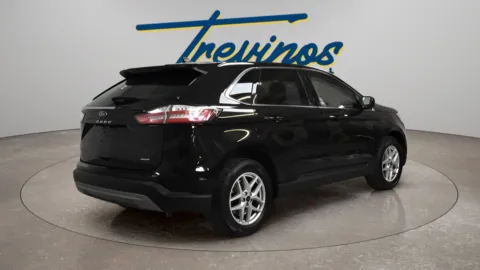Photos of 2024 Ford Edge SEL for sale in McAllen, TX at Trevinos Auto Mart