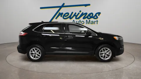 More photos of 2024 Ford Edge SEL at Trevinos Auto Mart, TX