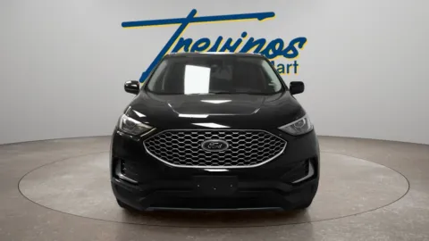 More photos of 2024 Ford Edge SEL at Trevinos Auto Mart, TX