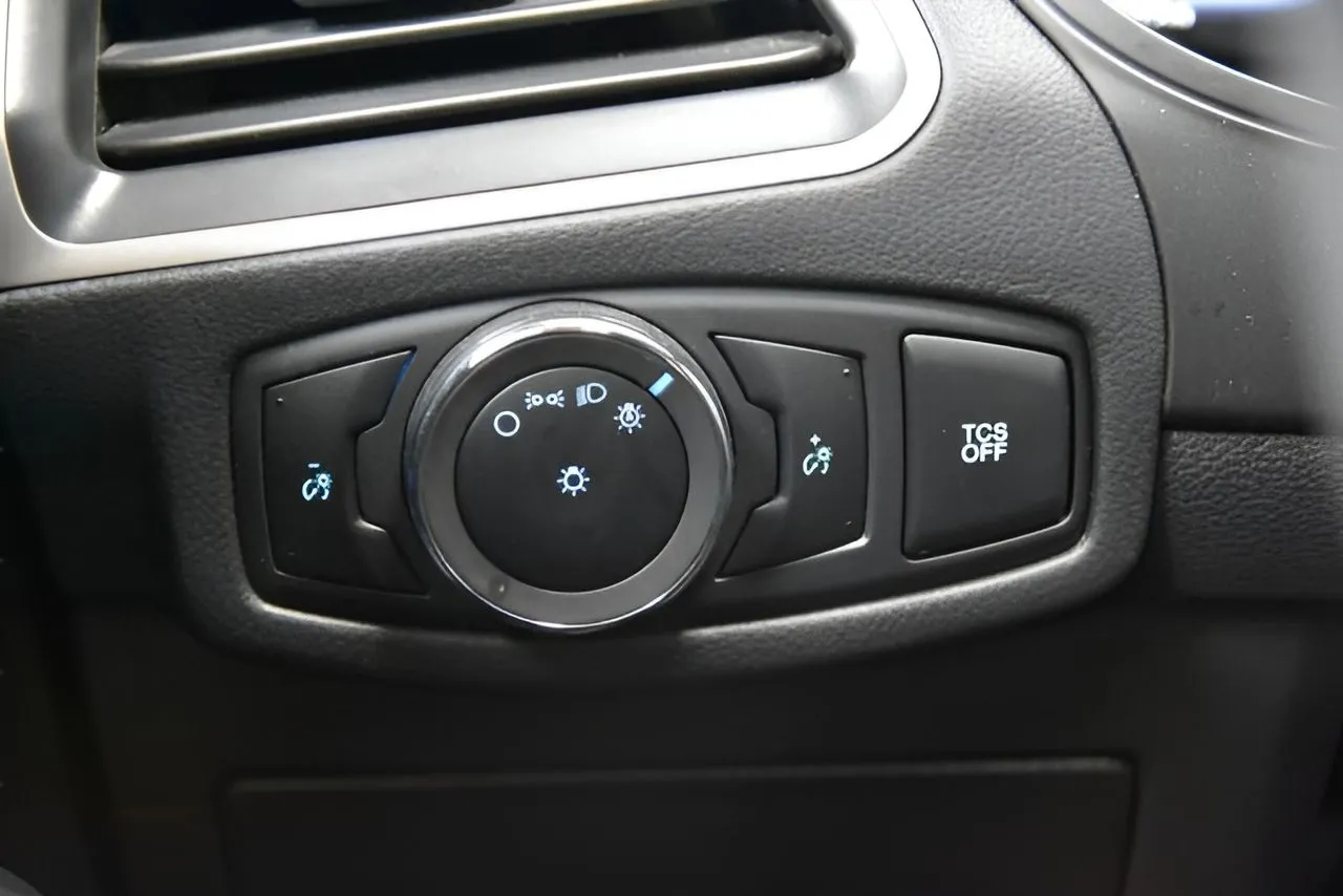 Ford Edge photo 22