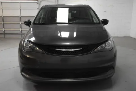 More photos of 2023 Chrysler Voyager LX at Trevinos Auto Mart, TX