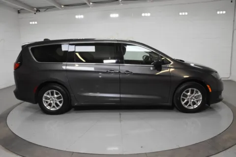 More photos of 2023 Chrysler Voyager LX at Trevinos Auto Mart, TX