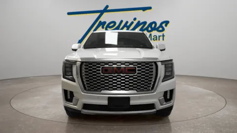 More photos of 2021 GMC Yukon Denali at Trevinos Auto Mart, TX