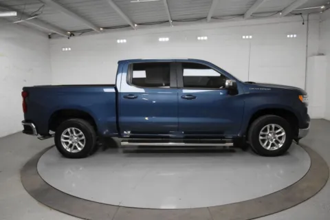 More photos of 2024 Chevrolet Silverado 1500 LT at Trevinos Auto Mart, TX