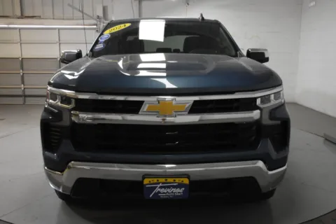 More photos of 2024 Chevrolet Silverado 1500 LT at Trevinos Auto Mart, TX