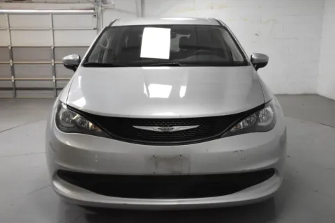 More photos of 2023 Chrysler Voyager LX at Trevinos Auto Mart, TX