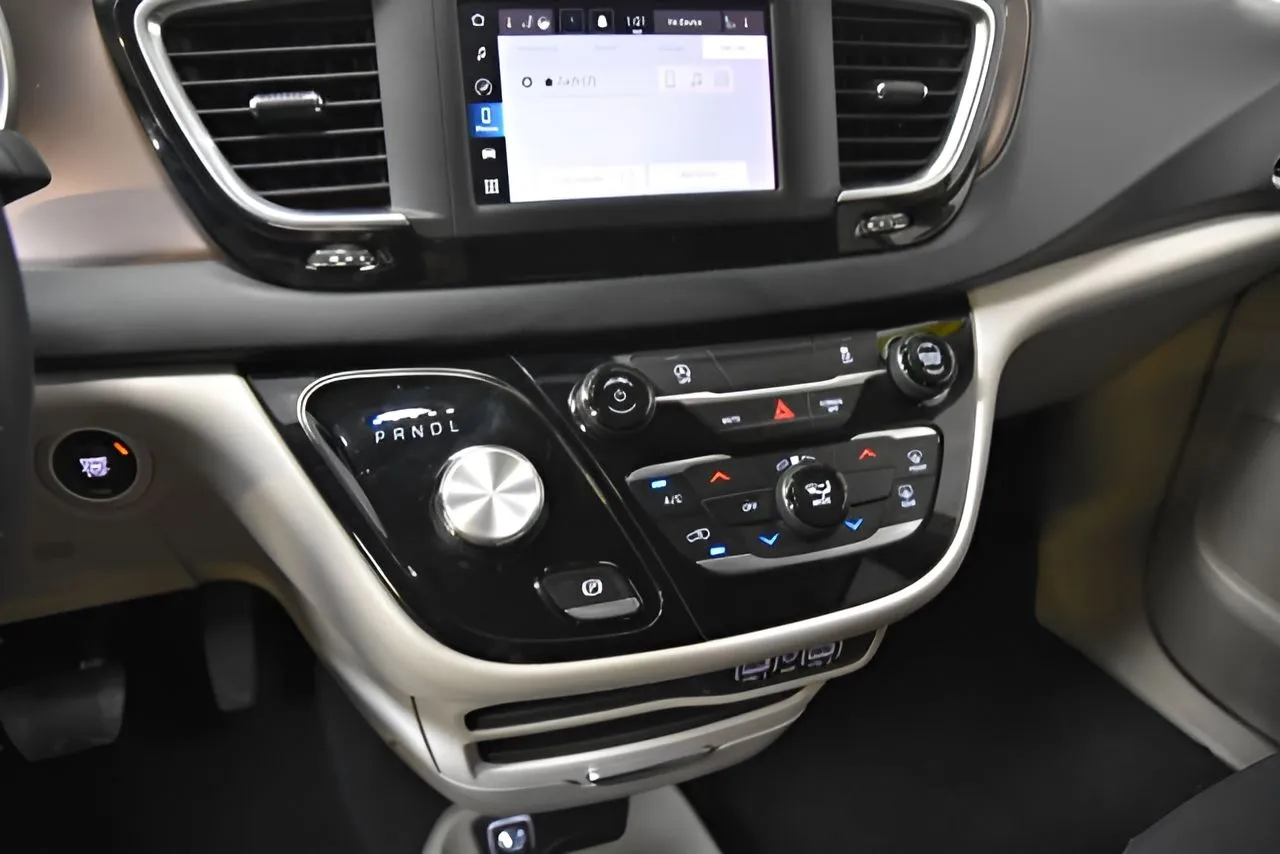 Chrysler Voyager photo 20