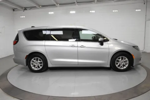 More photos of 2023 Chrysler Voyager LX at Trevinos Auto Mart, TX
