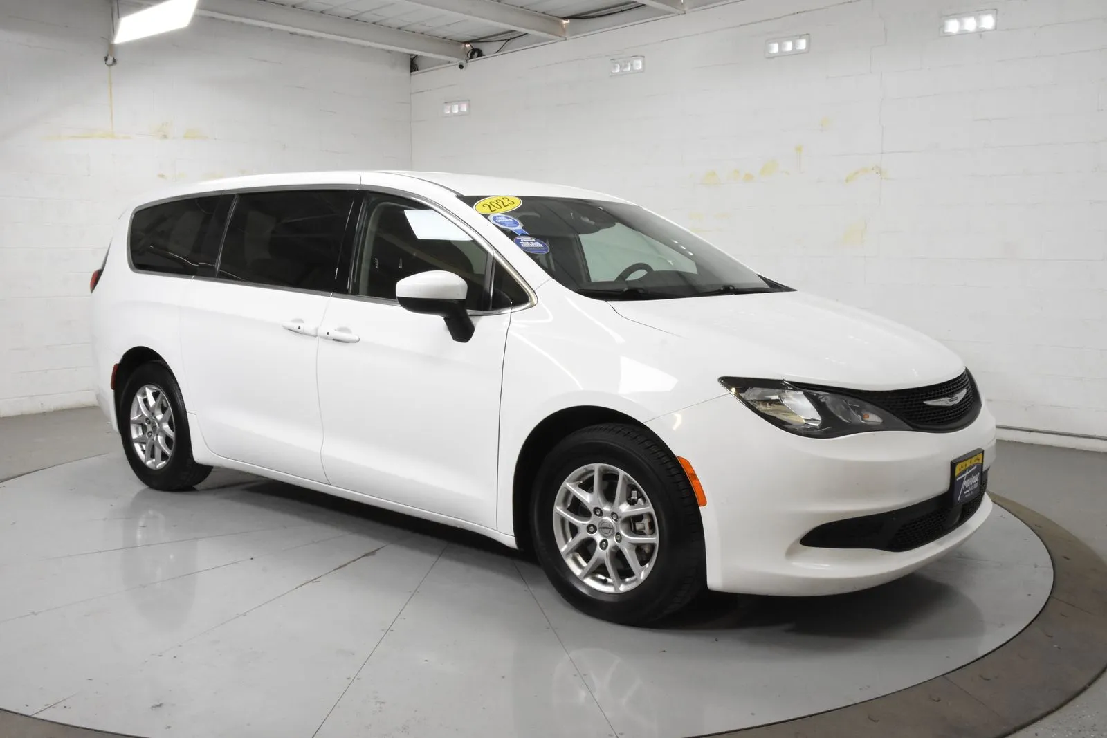White 2023 Chrysler Voyager LX for sale in McAllen, TX