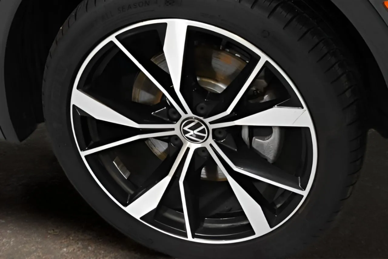 Volkswagen Tiguan photo 6