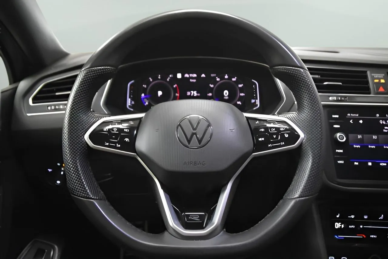 Volkswagen Tiguan photo 18