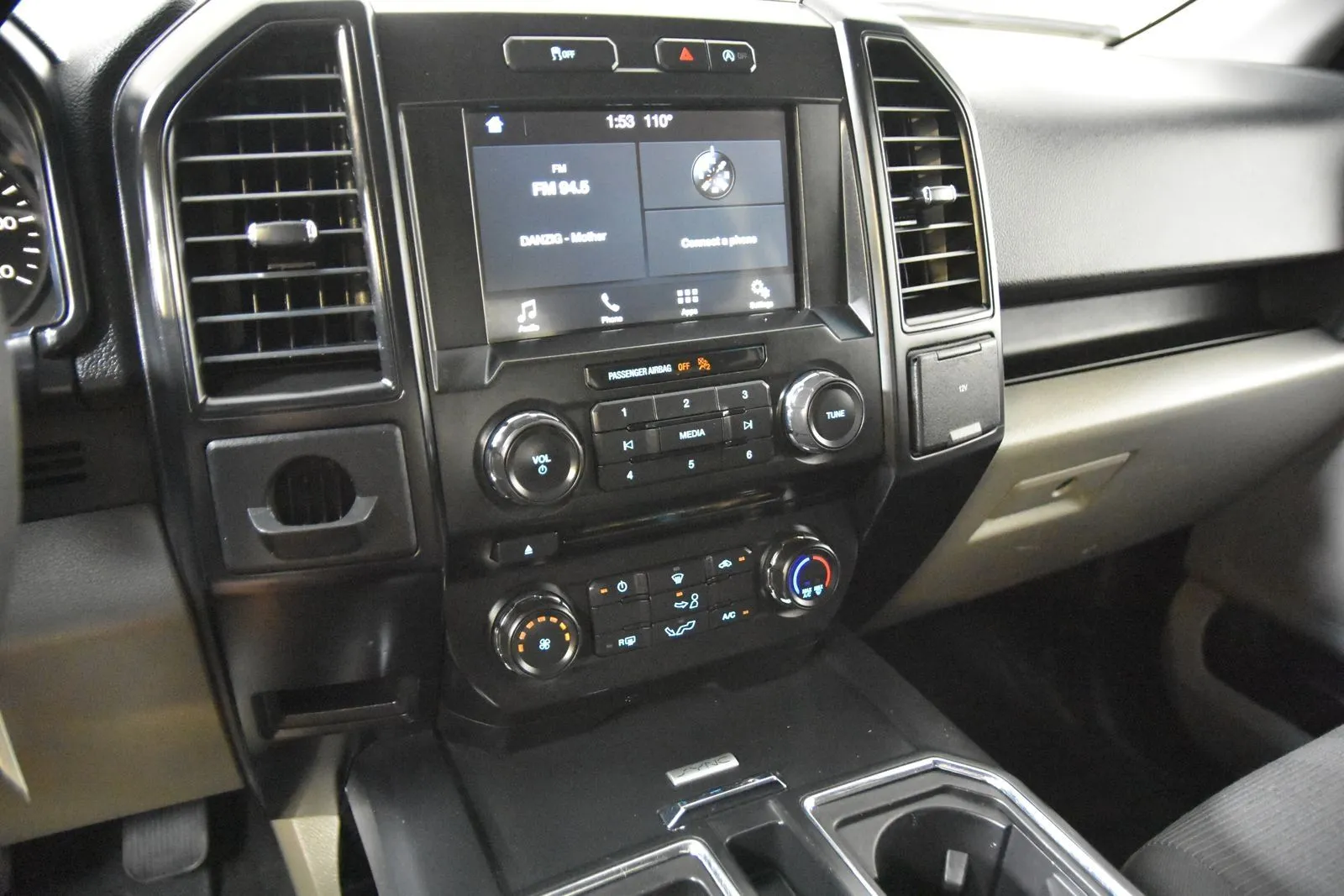 Ford F-150 photo 22
