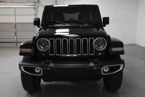 More photos of 2025 Jeep Wrangler Sahara at Trevinos Auto Mart, TX