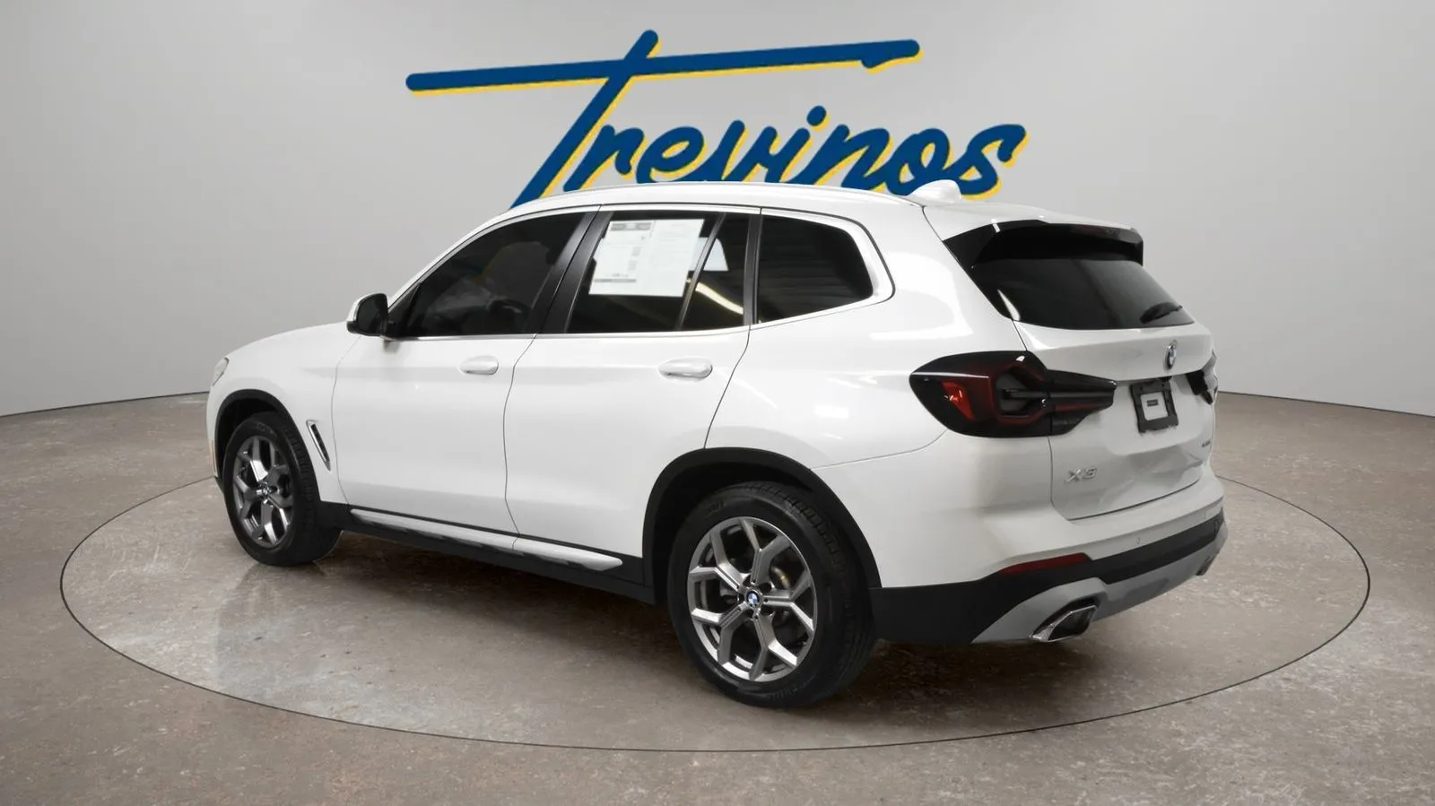 BMW X3 photo 8