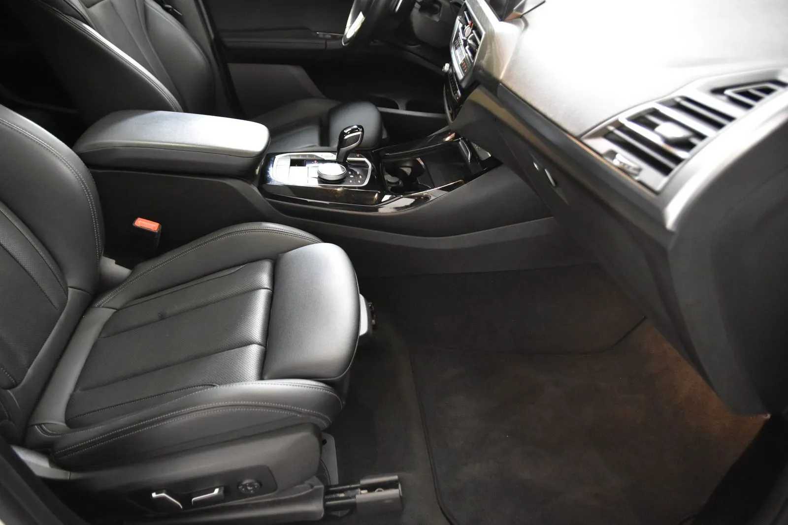 BMW X3 photo 40