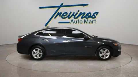 More photos of 2020 Chevrolet Malibu LS at Trevinos Auto Mart, TX