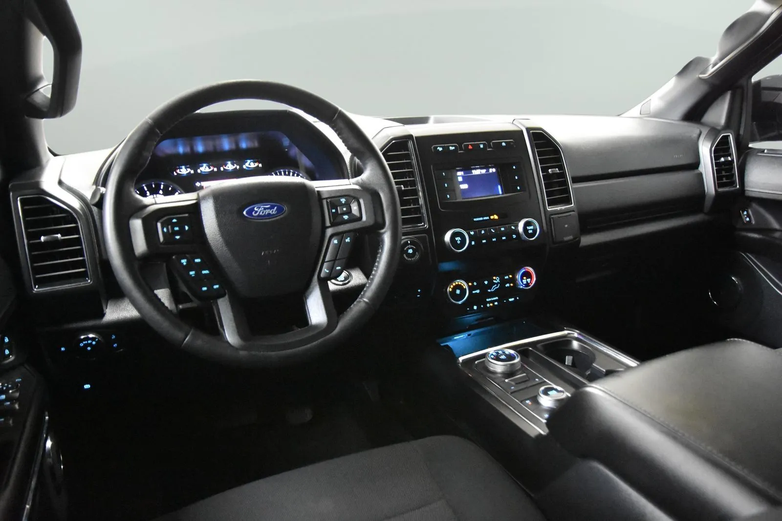 Ford Expedition photo 27