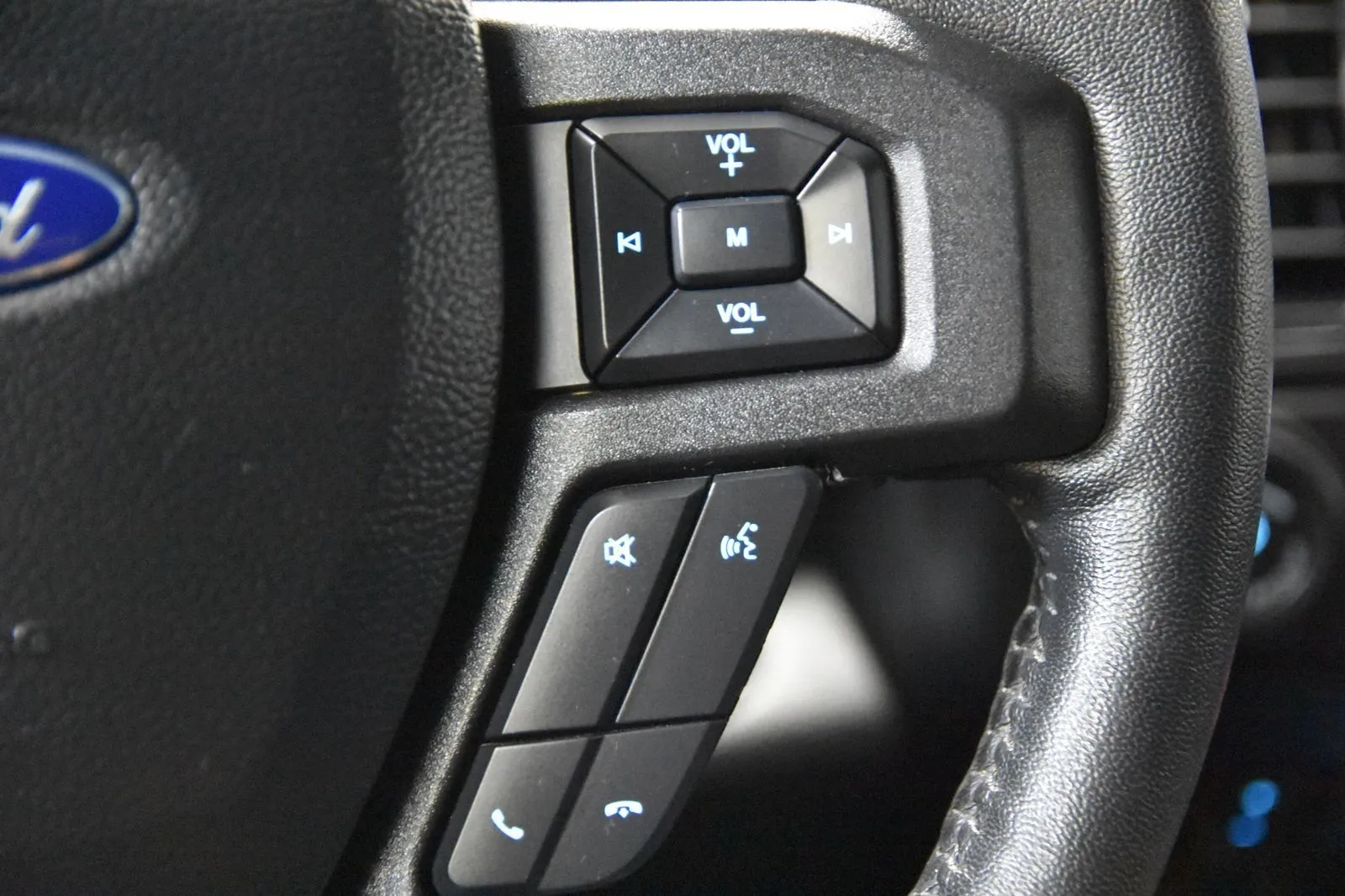 Ford Expedition photo 15