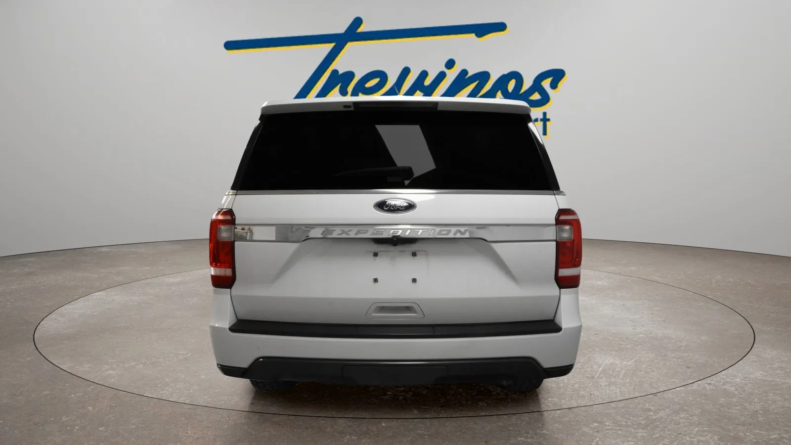 Ford Expedition photo 8
