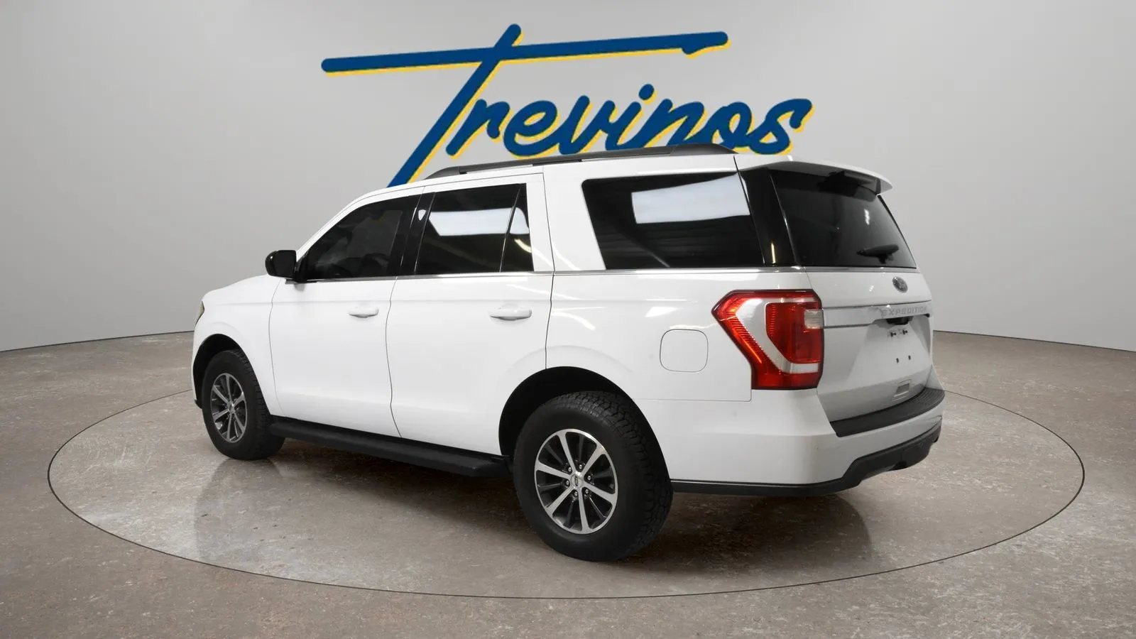 Ford Expedition photo 7