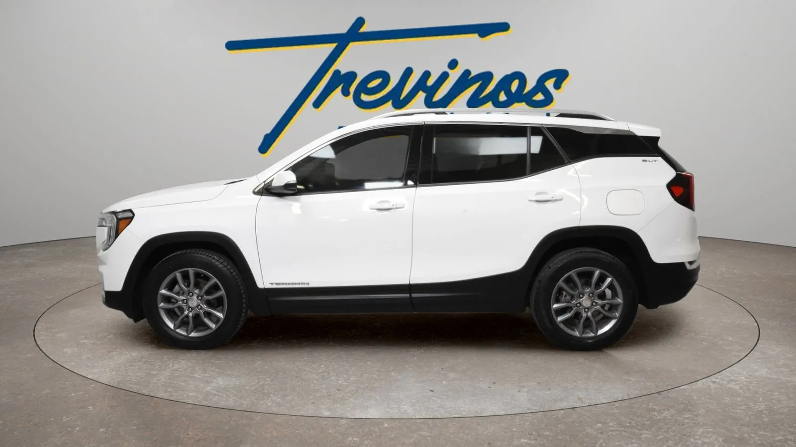 GMC Terrain photo 10