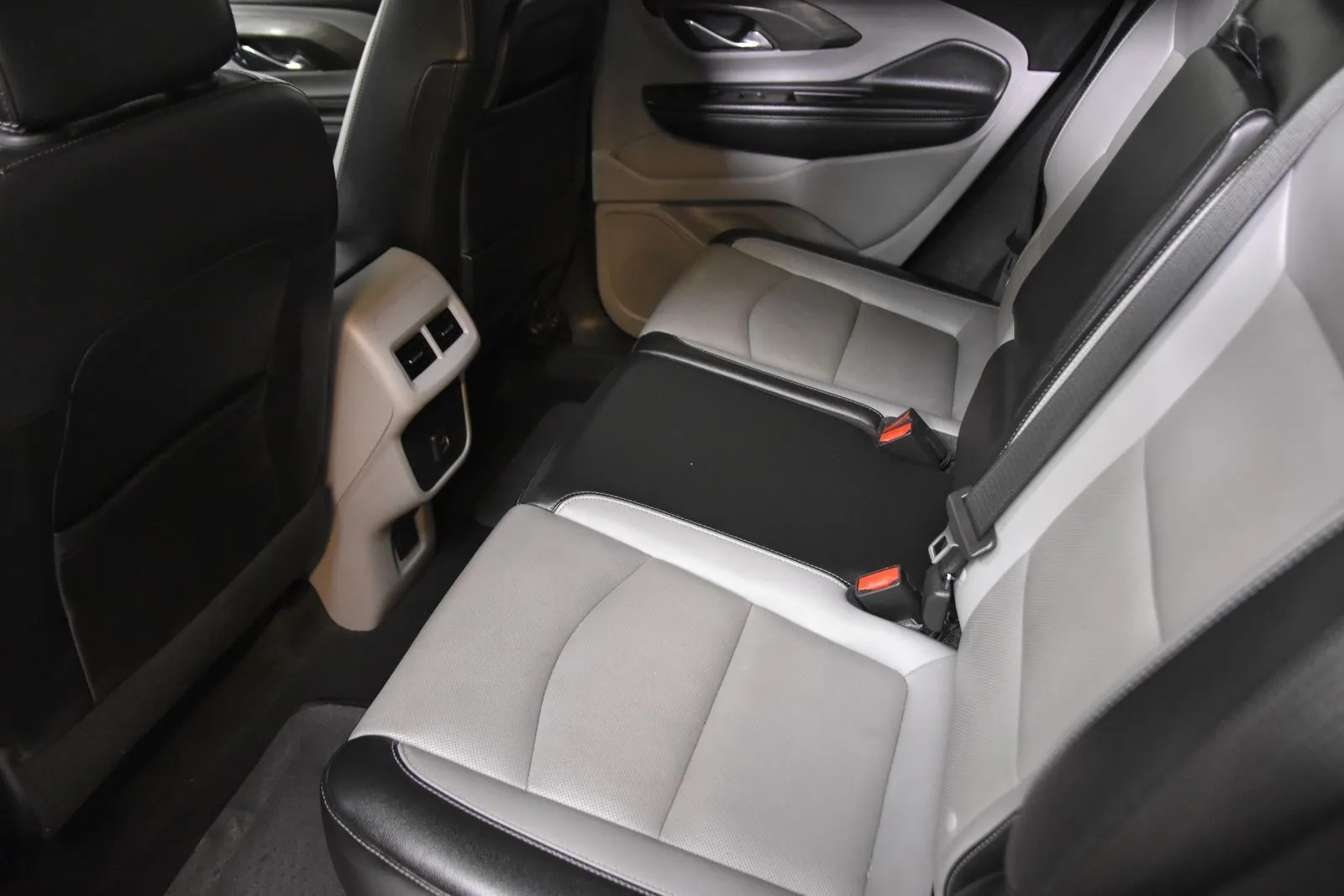 GMC Terrain photo 33