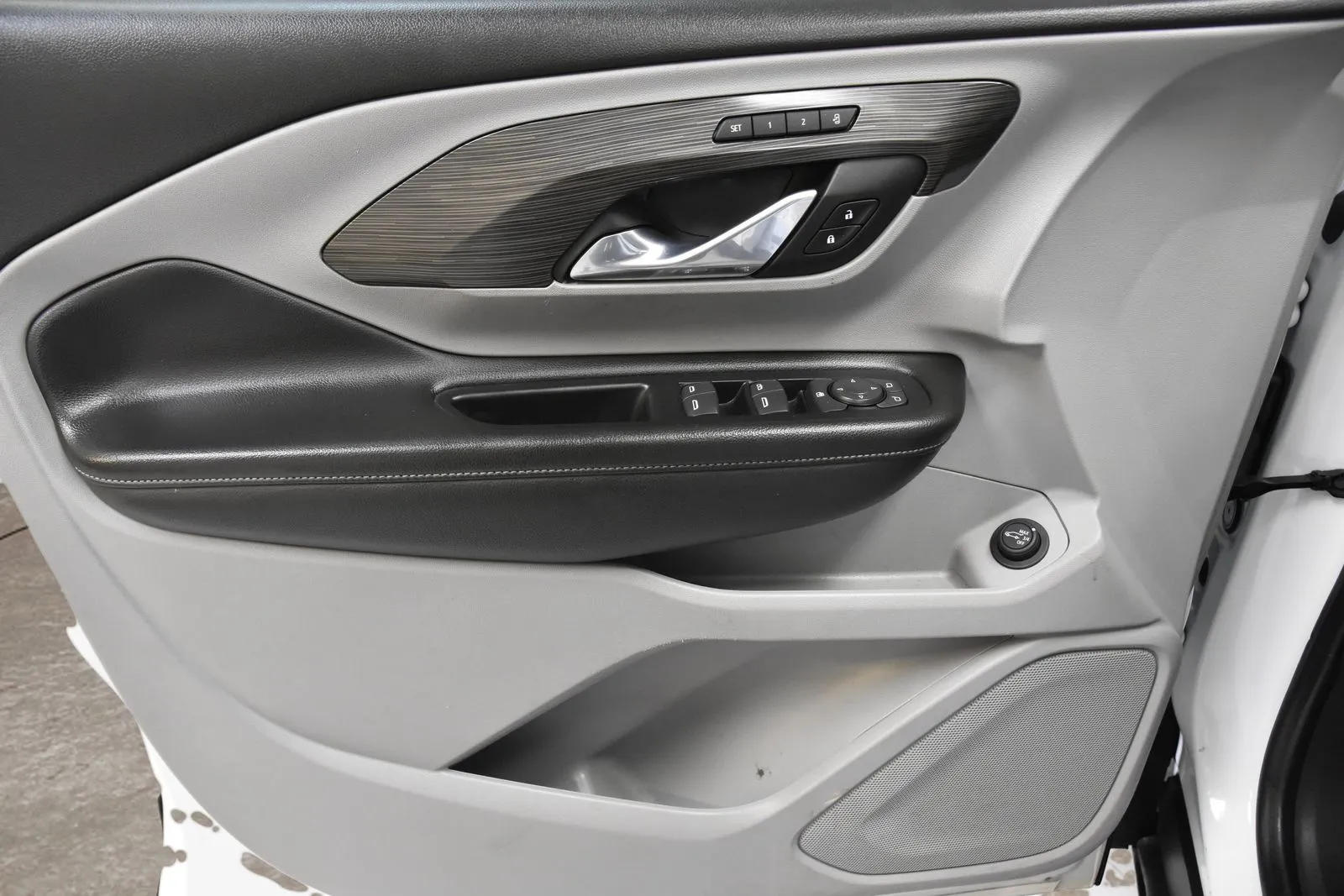 GMC Terrain photo 11