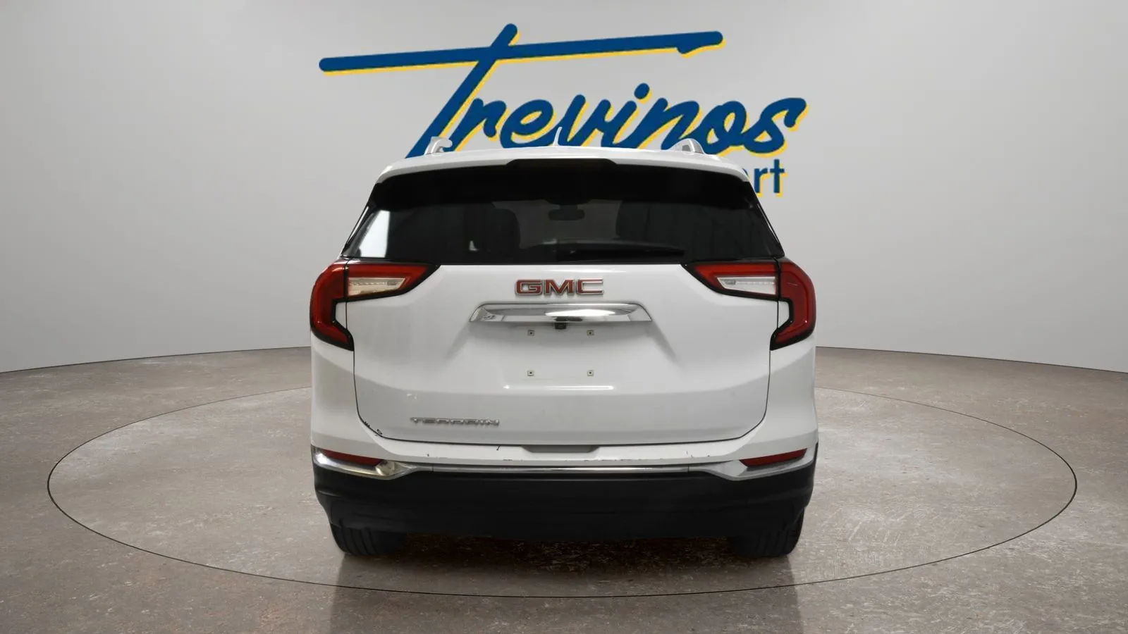 GMC Terrain photo 9