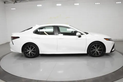 More photos of 2023 Toyota Camry SE at Trevinos Auto Mart, TX