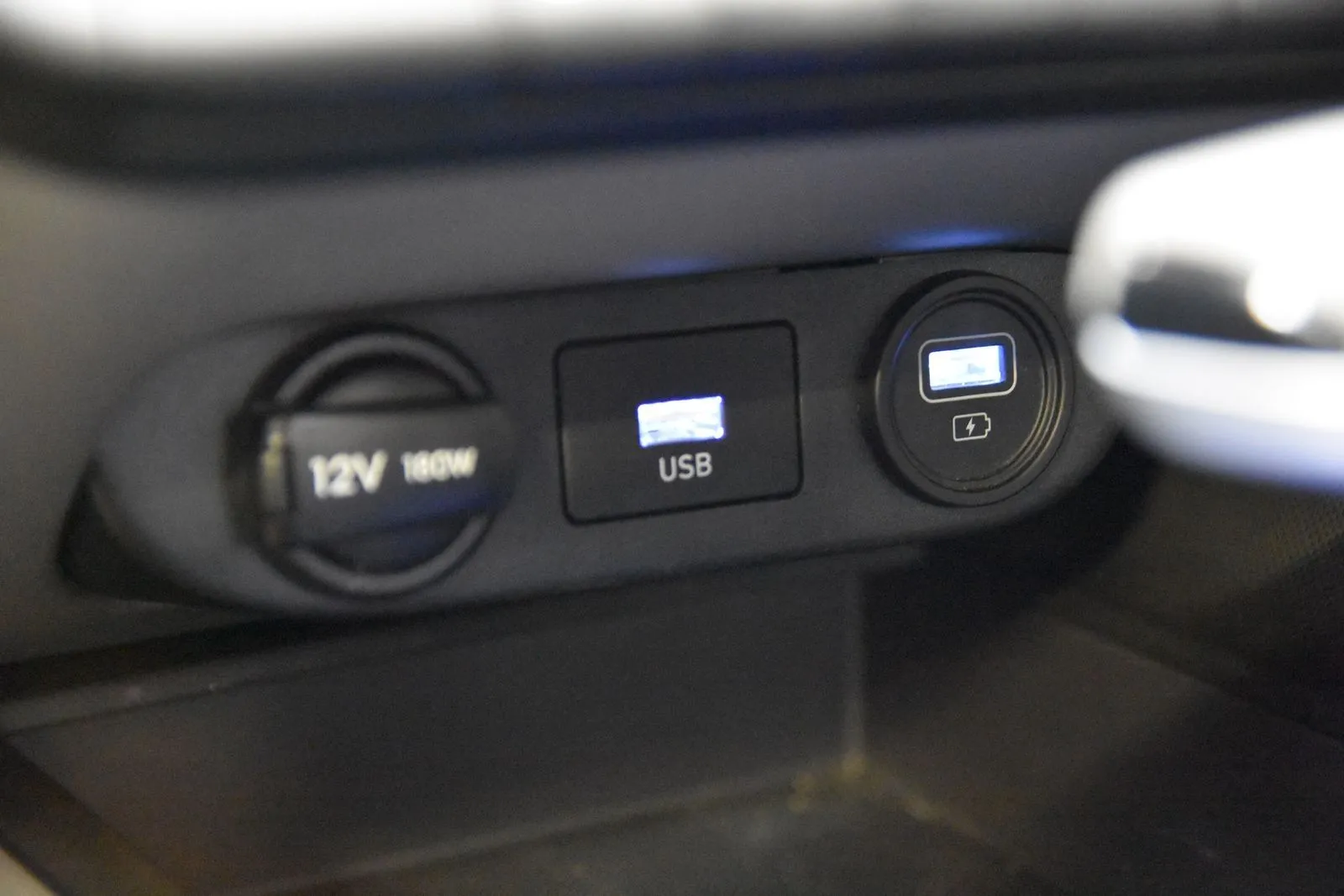 Hyundai Elantra photo 23