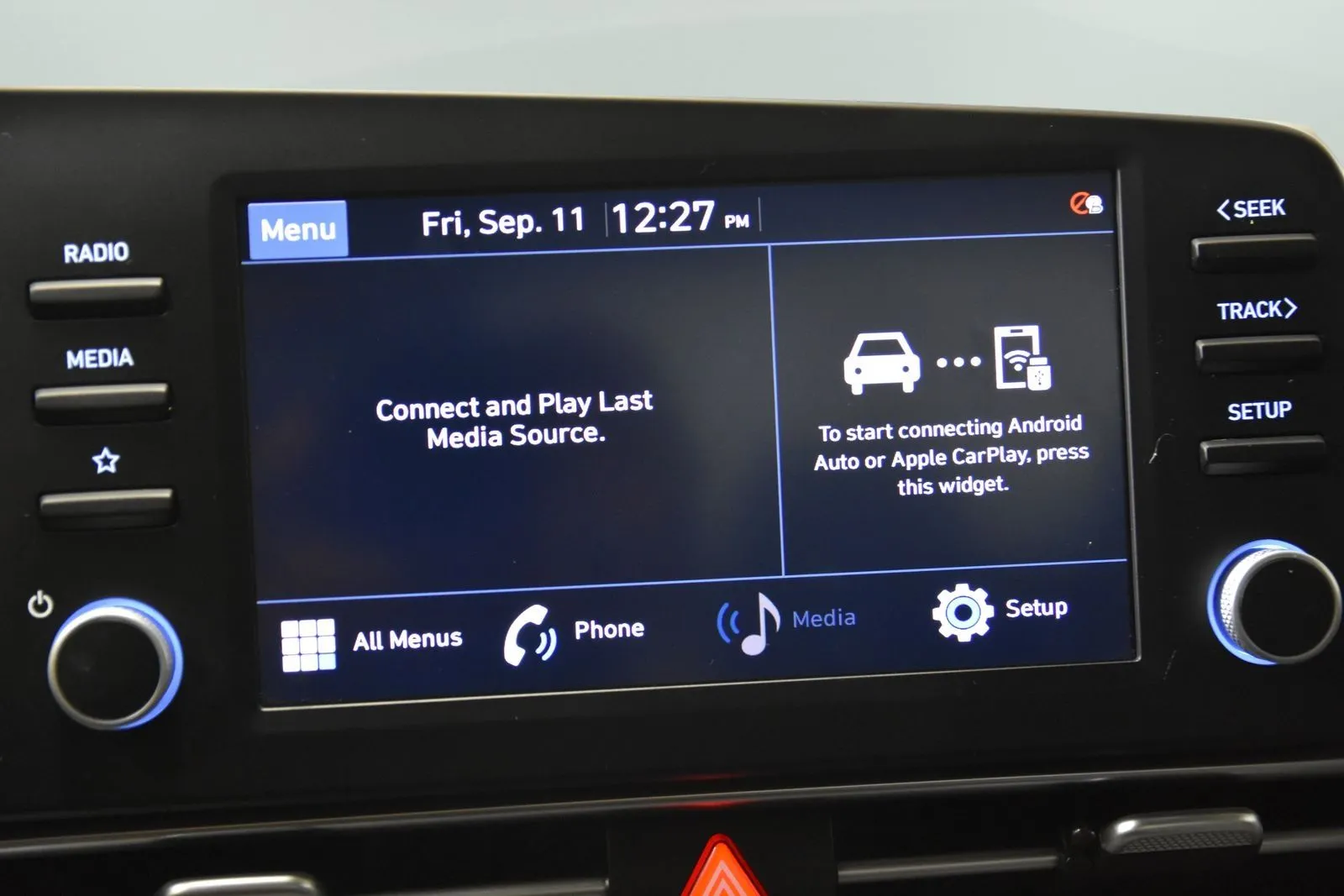 Hyundai Elantra photo 20